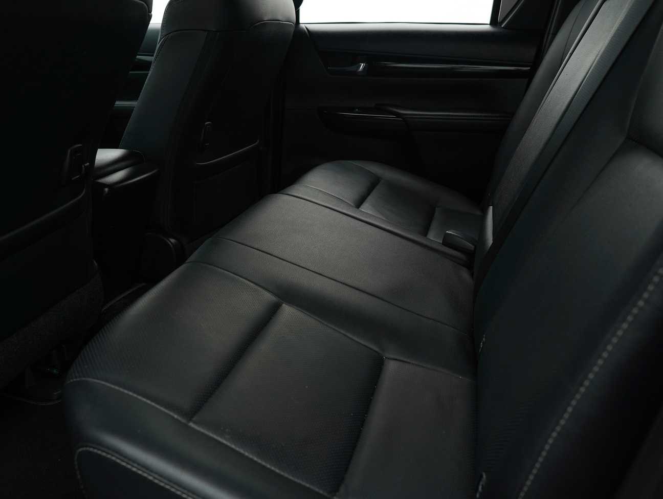 used 2019 Toyota HILUX DOUBLE CAB LE 4X4 2.4