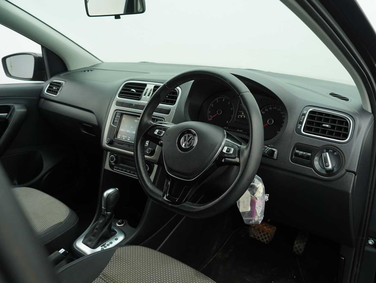 used 2017 Volkswagen Polo  1.6