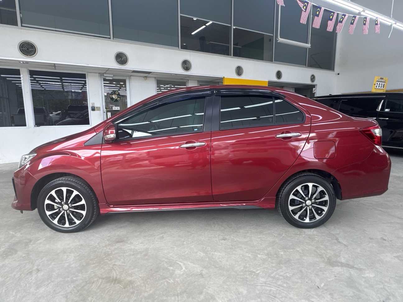 terpakai 2022 Perodua Bezza Advance 1.3