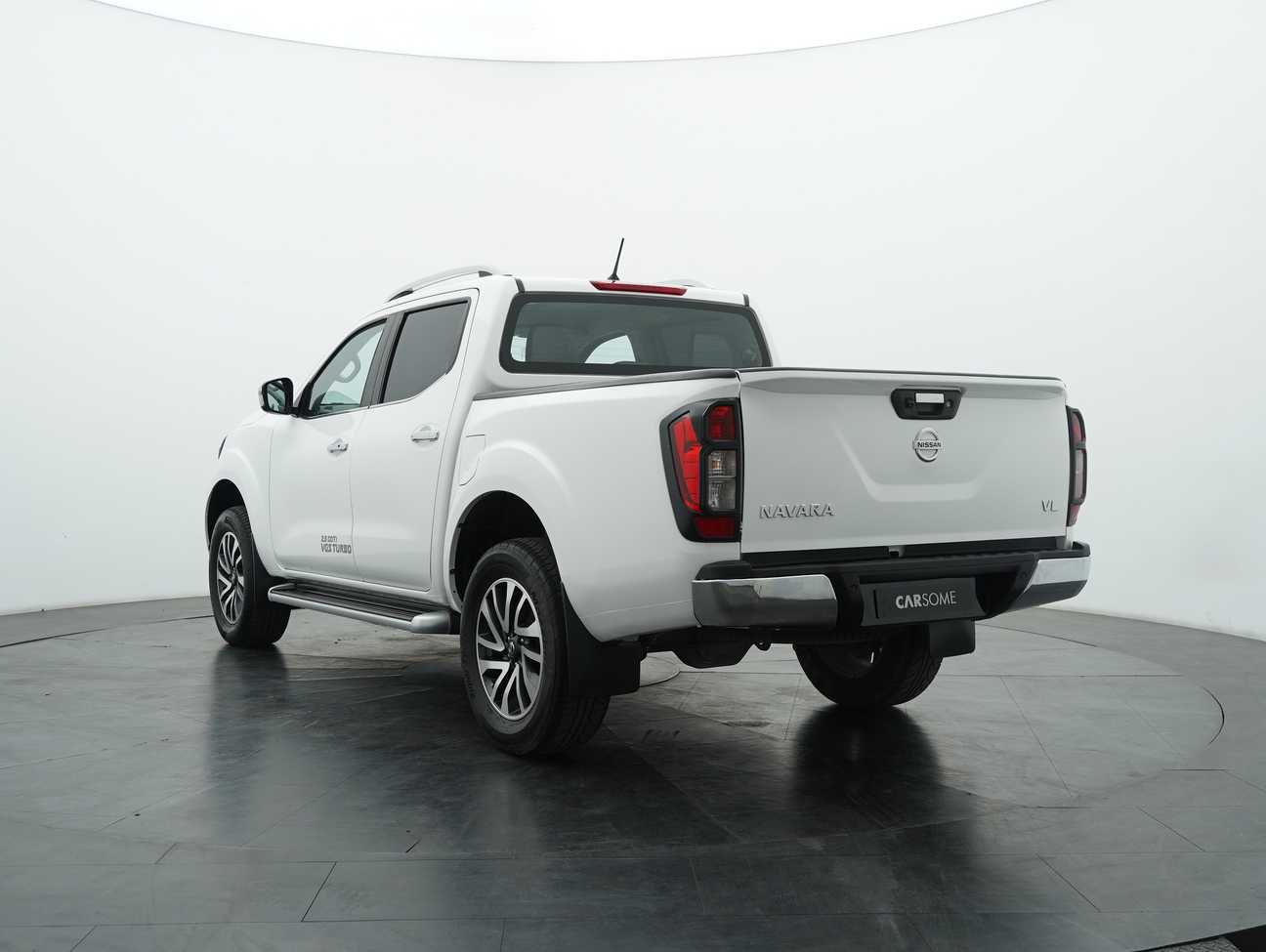 terpakai 2018 Nissan Navara NP300 VL Dual Cab 2.5