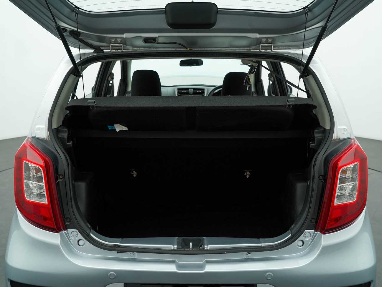 terpakai 2016 Perodua AXIA G 1.0