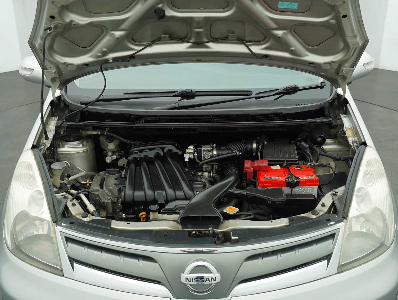 used 2012 Nissan Grand Livina ST-L Comfort 1.6