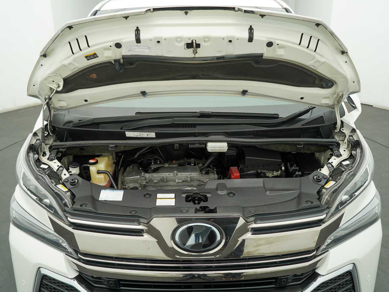 used 2016 Toyota Vellfire ZG 2.5