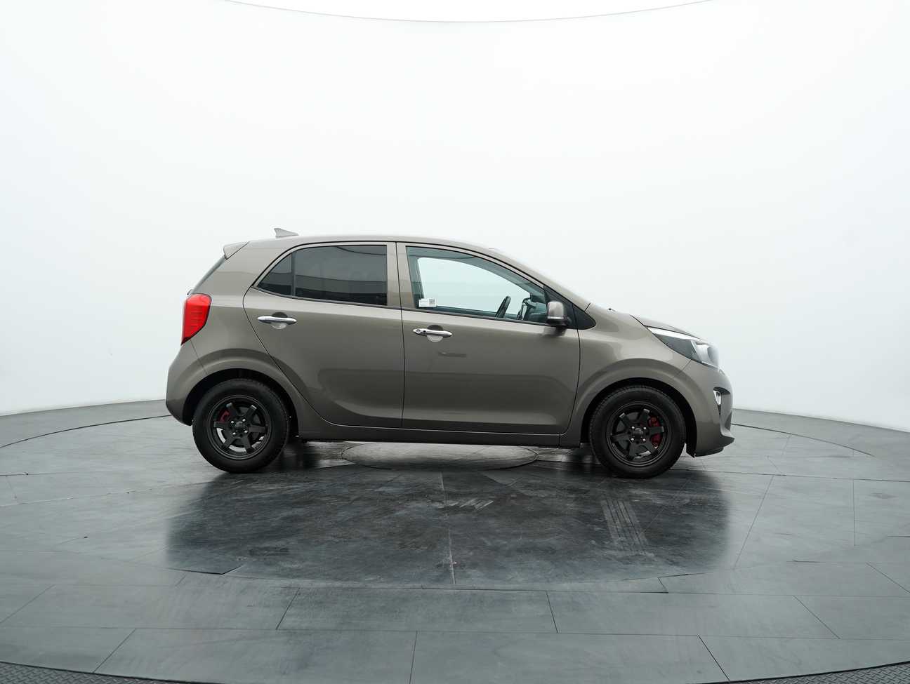 terpakai 2018 Kia Picanto EX 1.2
