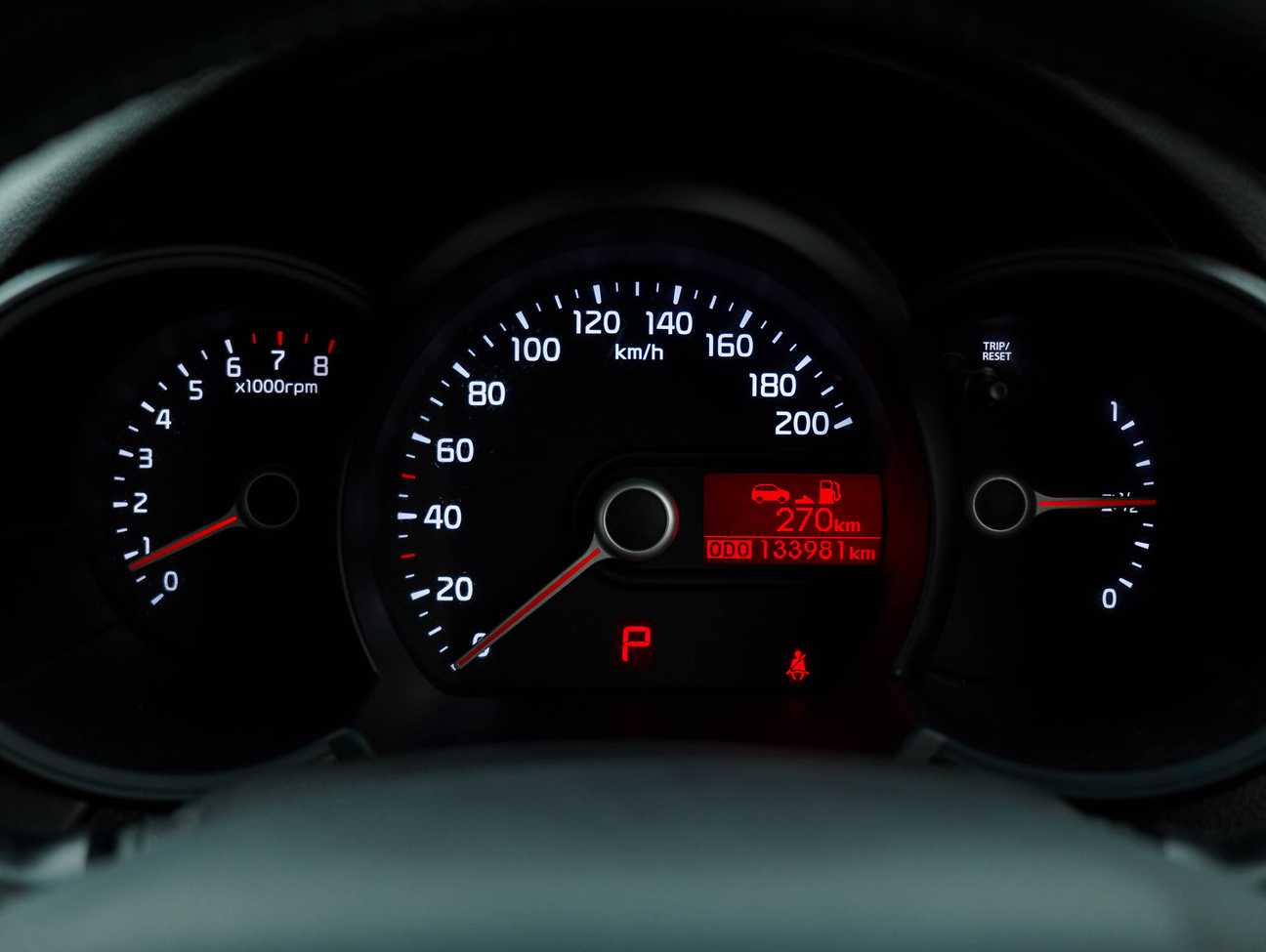 terpakai 2015 Kia Picanto  1.2