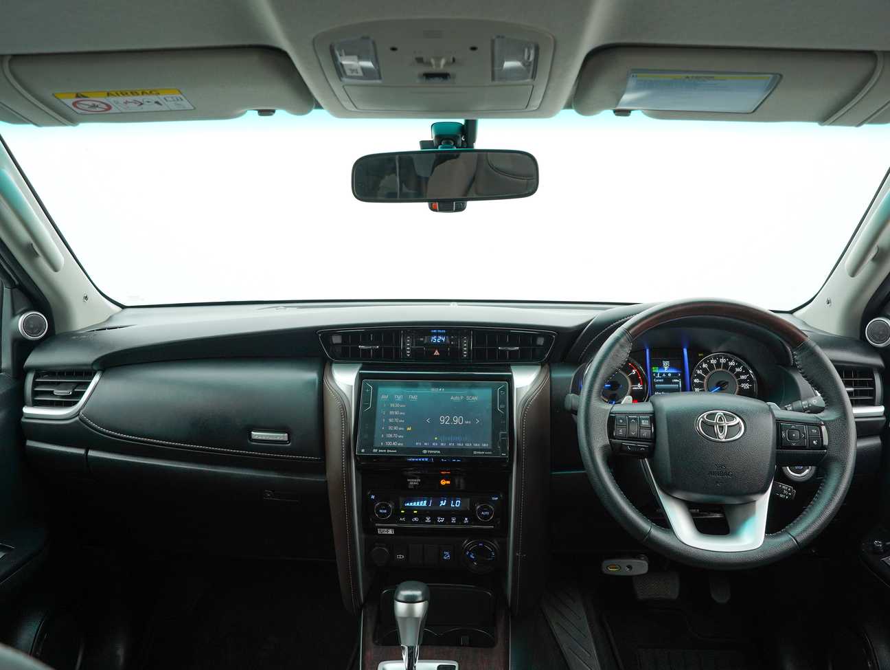 used 2019 Toyota FORTUNER 4X4 2.4