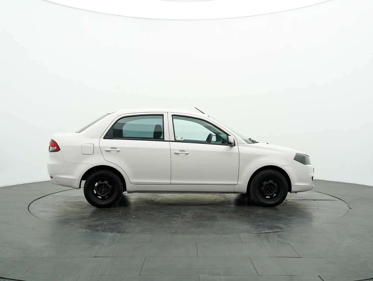 used 2015 Proton Saga SV 1.3
