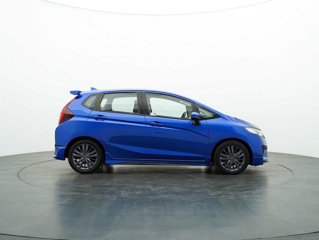 used 2014 Honda Jazz V 1.5