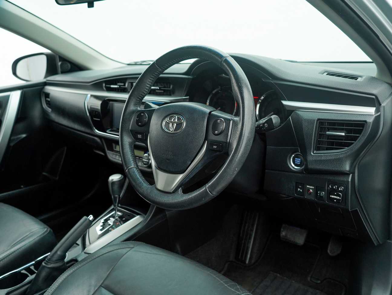 used 2015 Toyota Corolla Altis G 1.8