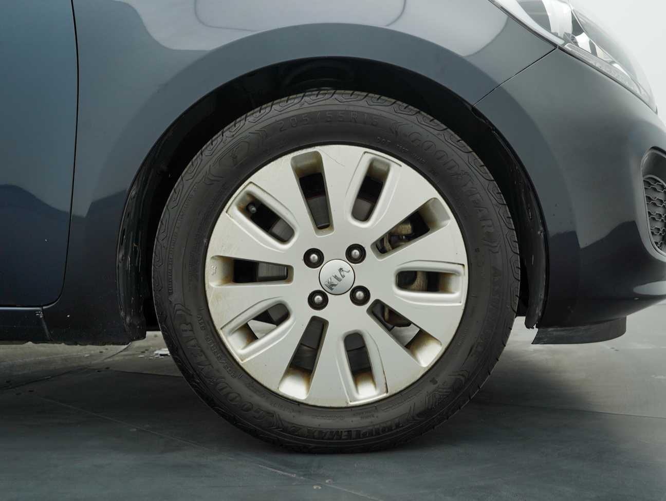 used 2014 Kia RIO UB 1.4