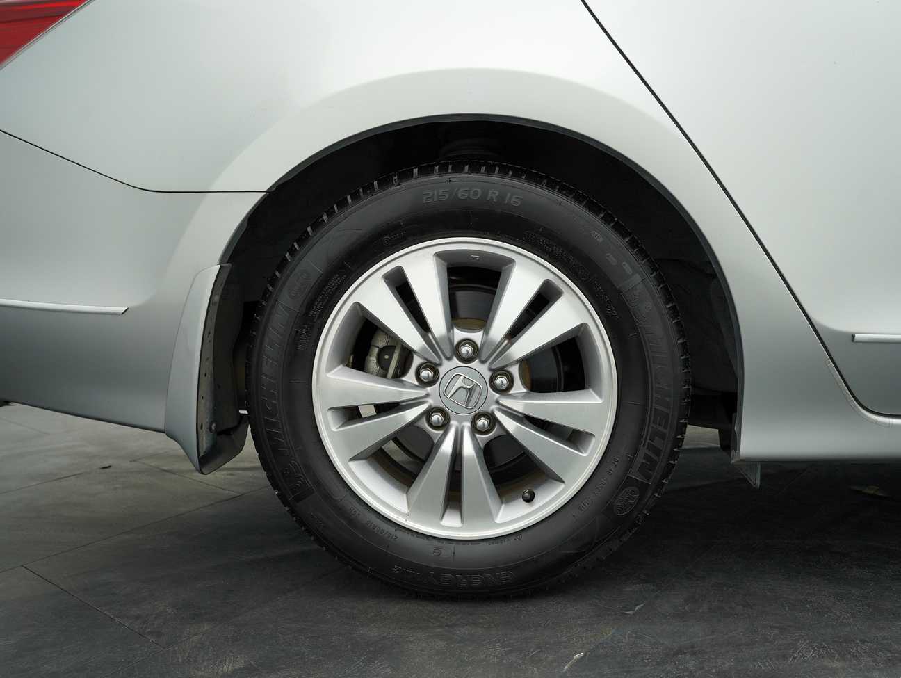 used 2012 Honda Accord VTi-L 2.0