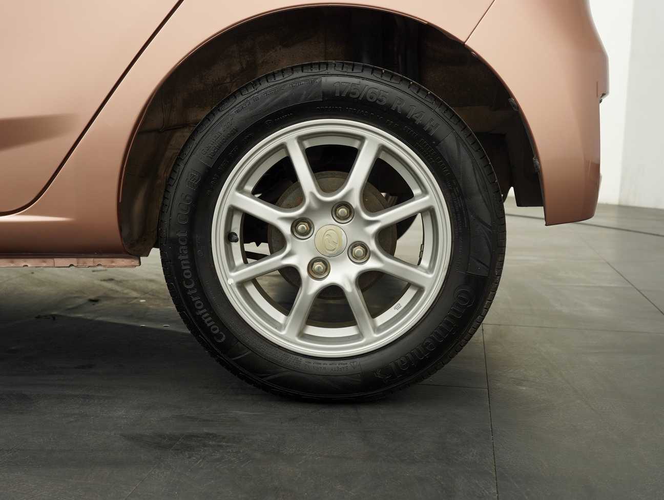 terpakai 2015 Perodua AXIA G 1.0