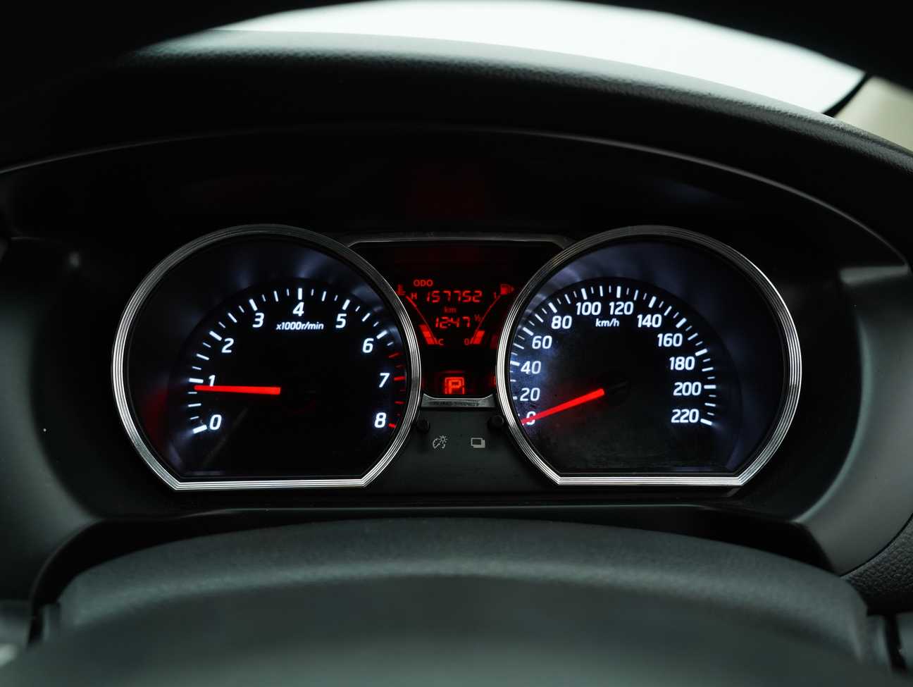 terpakai 2018 Nissan Grand Livina Comfort 1.6