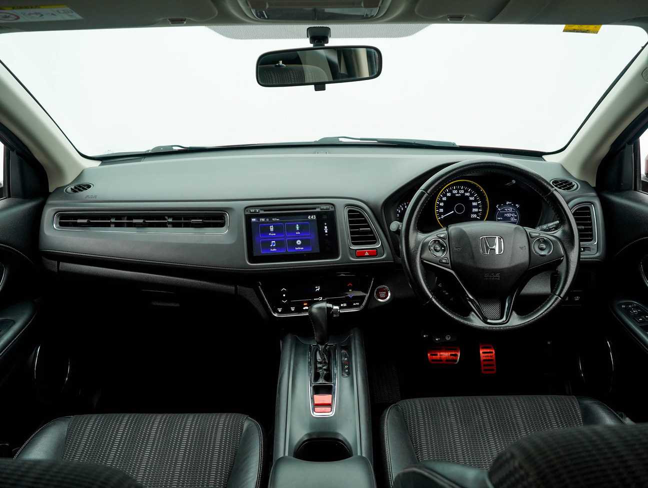 terpakai 2016 Honda HR-V i-VTEC V 1.8