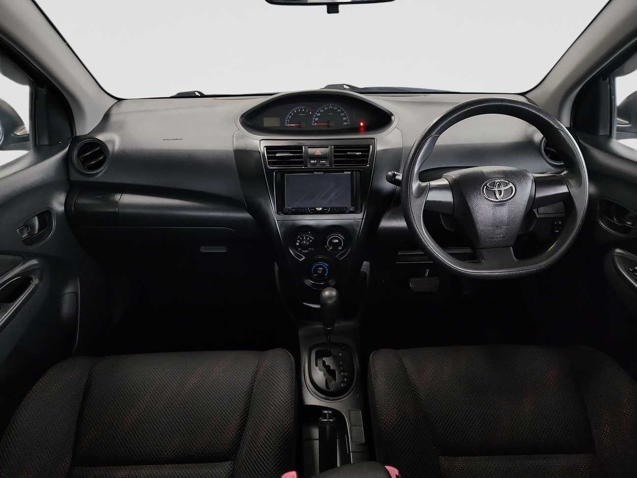 terpakai 2013 Toyota Vios J 1.5