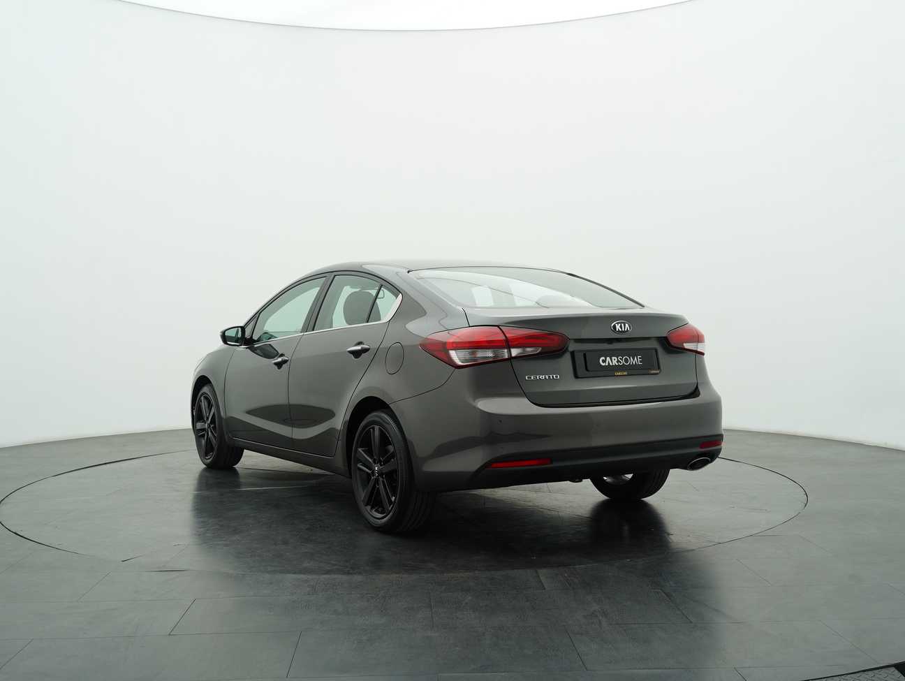 terpakai 2022 Kia Cerato YD 1.6