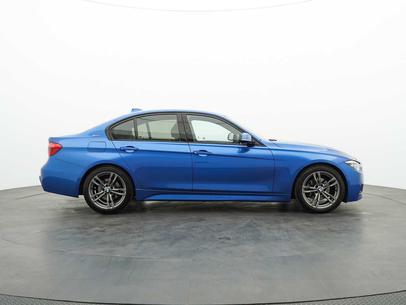 used 2017 BMW 330e M Sport 2.0