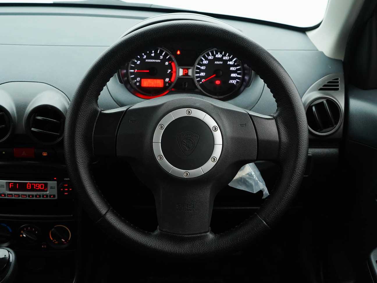 terpakai 2015 Proton Saga SV 1.3