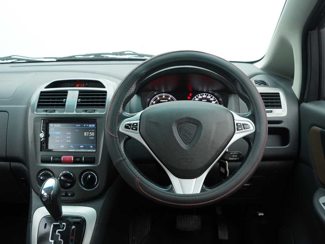 used 2013 Proton Exora Bold CFE Premium 1.6