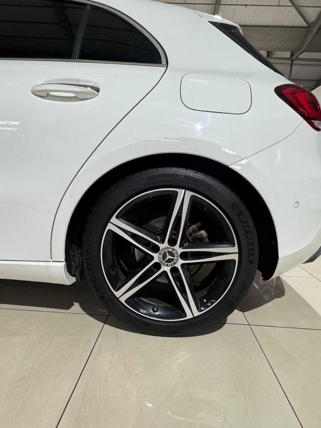 terpakai 2018 Mercedes-Benz A200 AMG Line 1.3