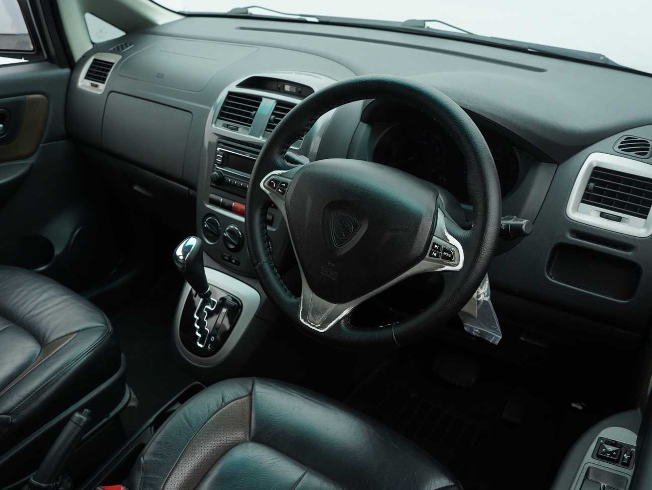 used 2014 Proton Exora Bold CFE Premium 1.6