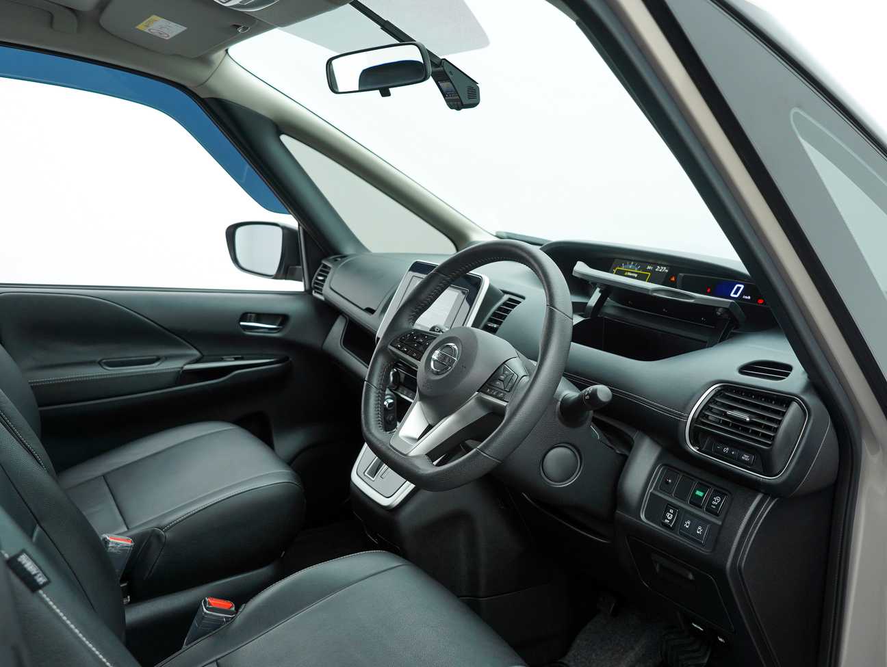 terpakai 2020 Nissan Serena S-Hybrid High-Way Star 2.0