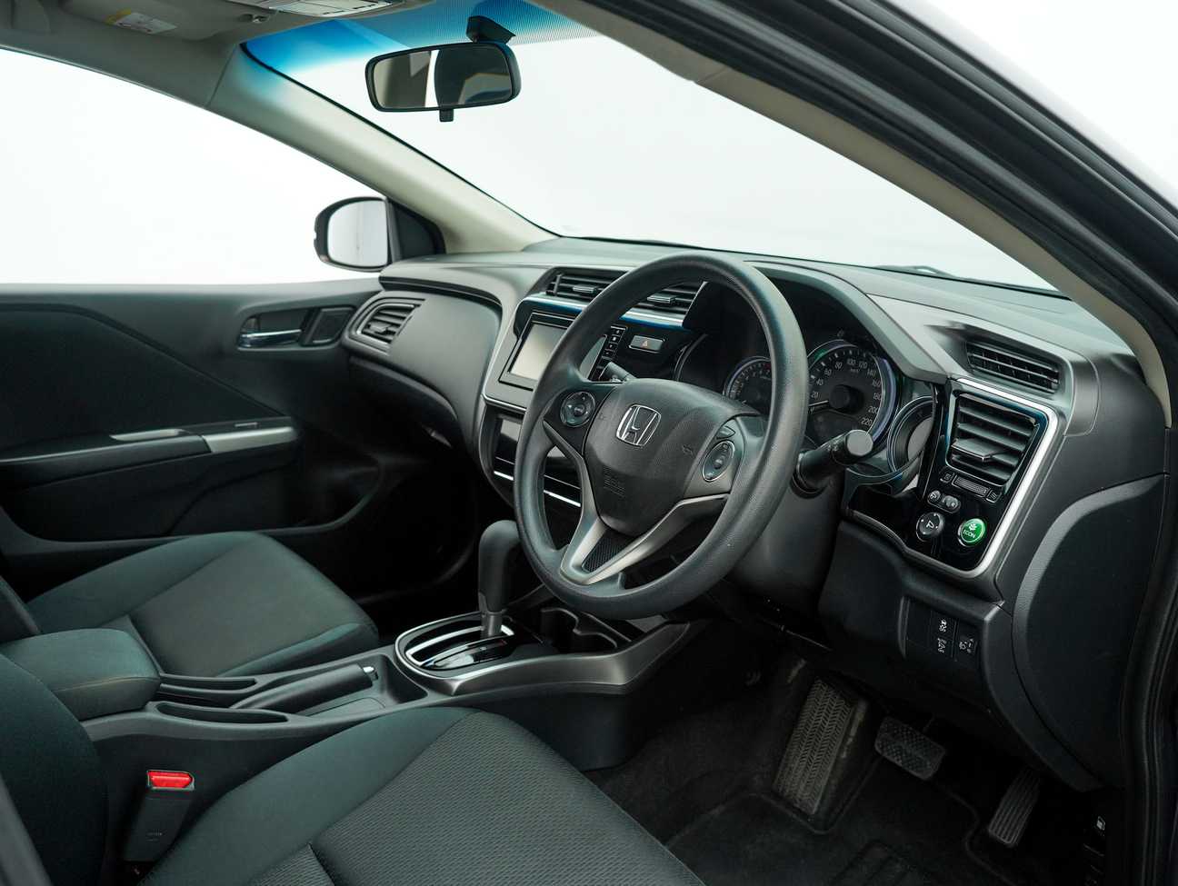 terpakai 2020 Honda City E i-VTEC 1.5