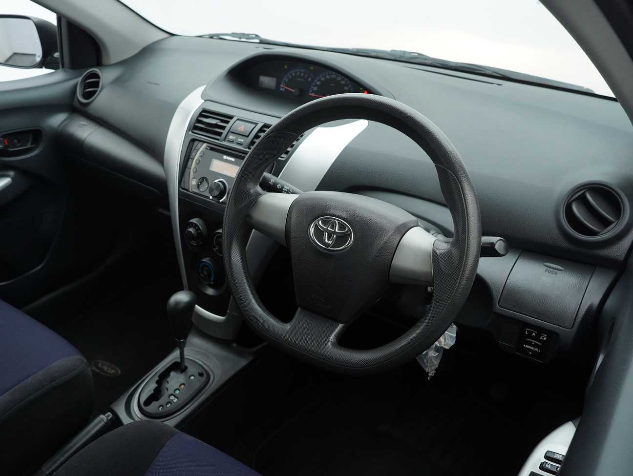 terpakai 2013 Toyota Vios E 1.5