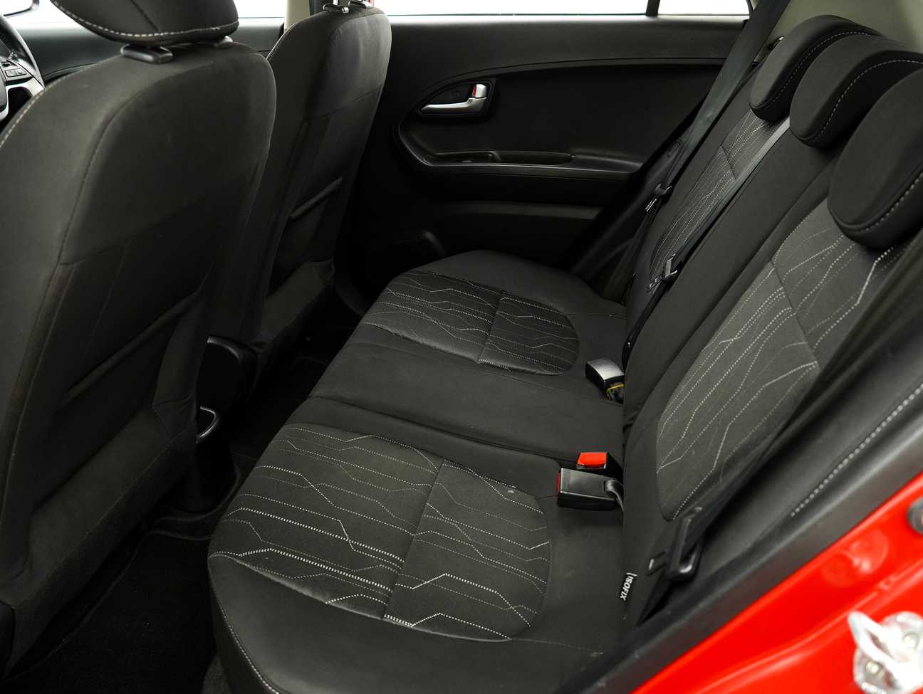 terpakai 2014 Kia Picanto  1.2