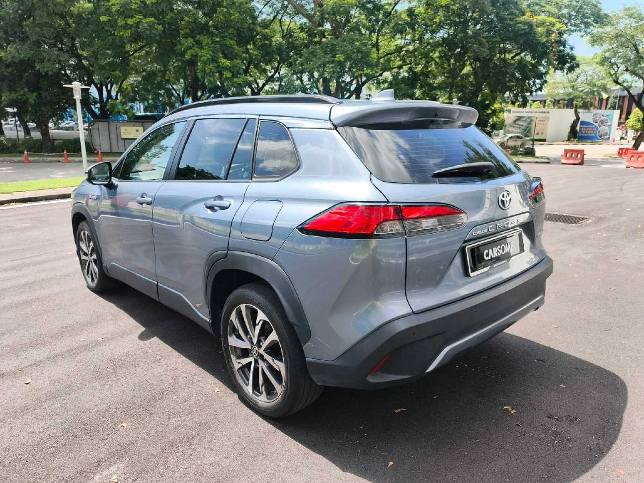 terpakai 2022 Toyota Corolla Cross Hybrid 1.8
