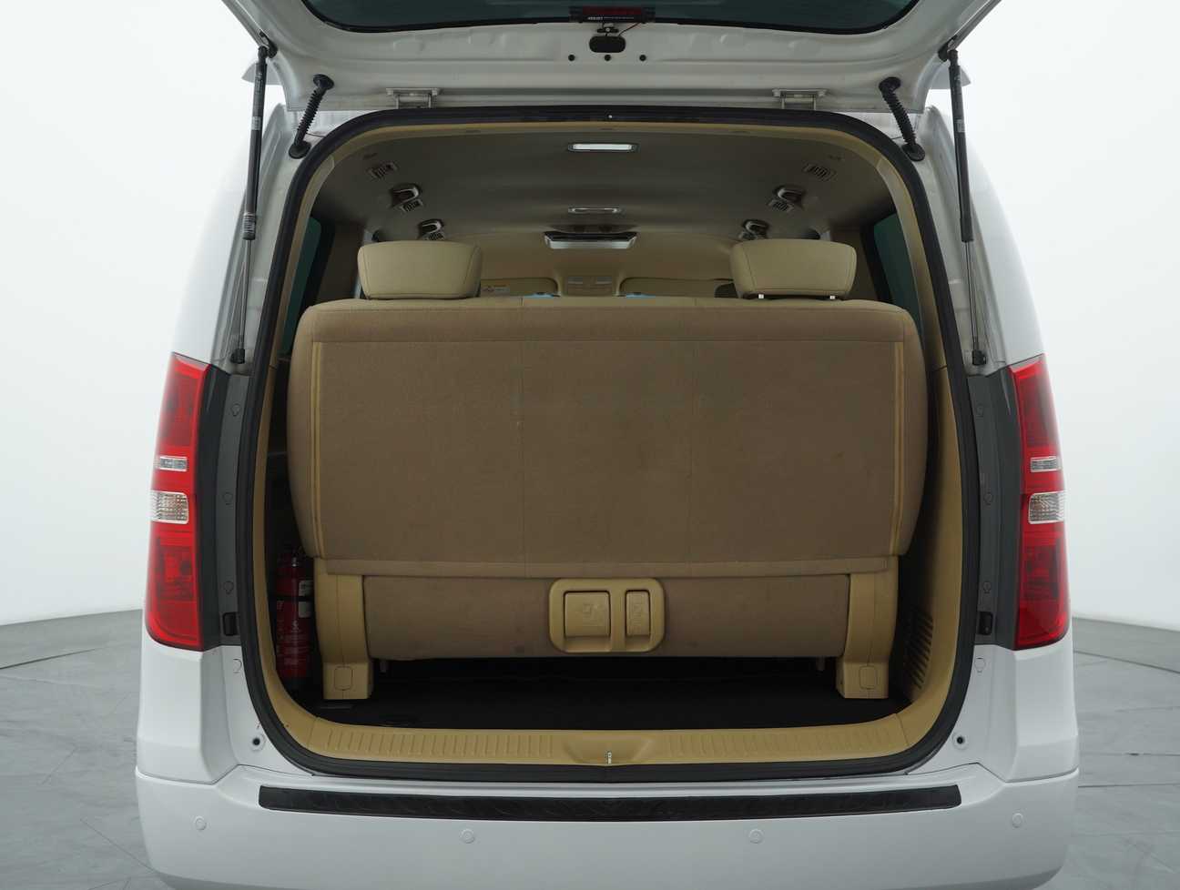 used 2019 Hyundai Grand Starex Executive 2.5