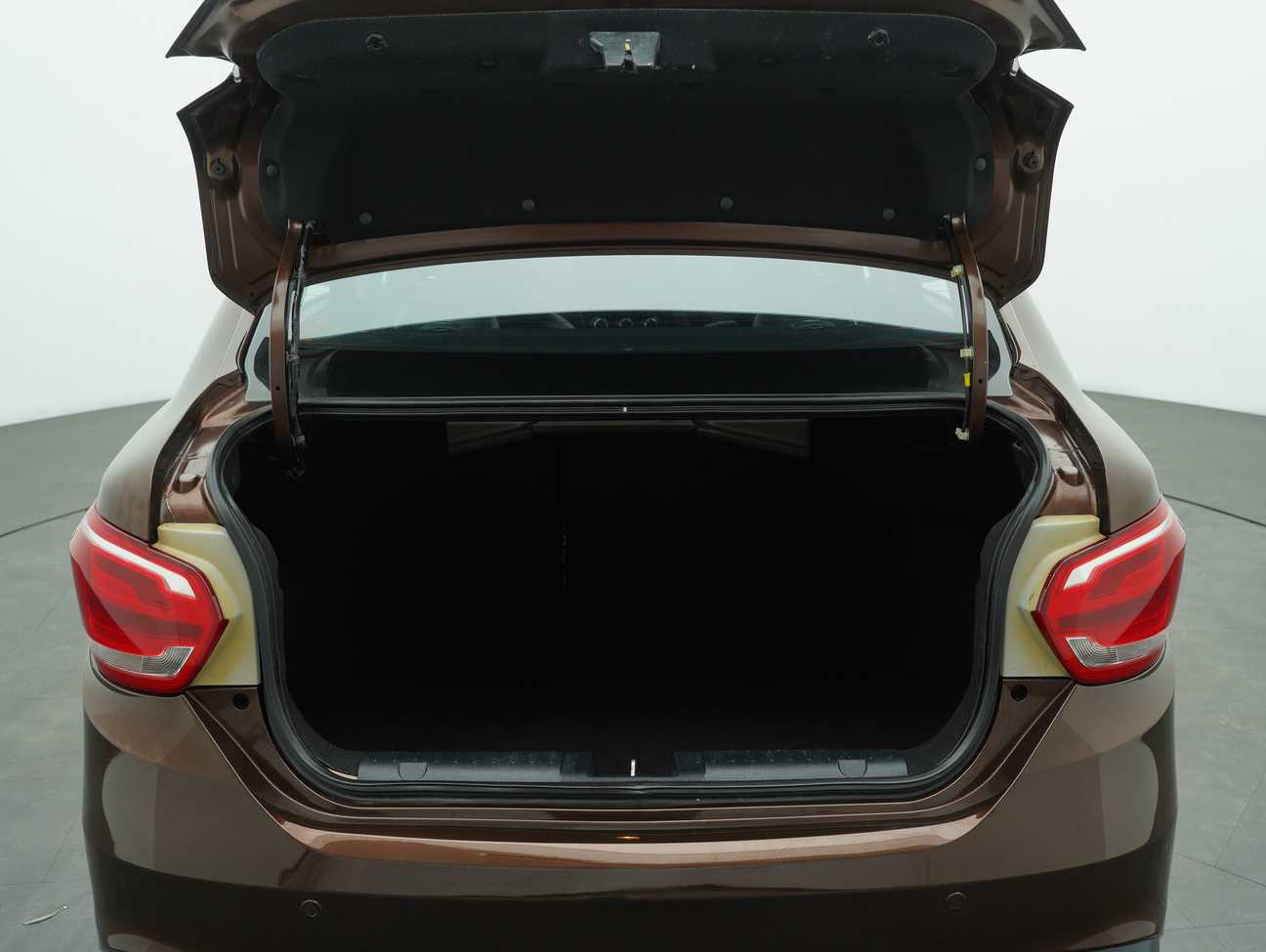 used 2016 Proton Persona Premium 1.6