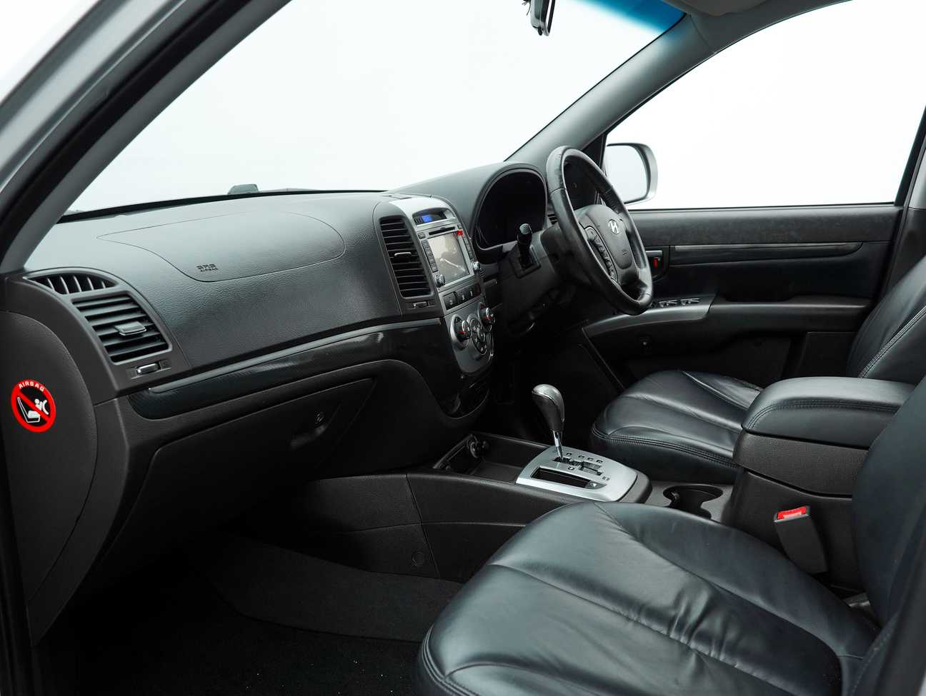 terpakai 2013 Inokom Santa Fe Elegance 2.2