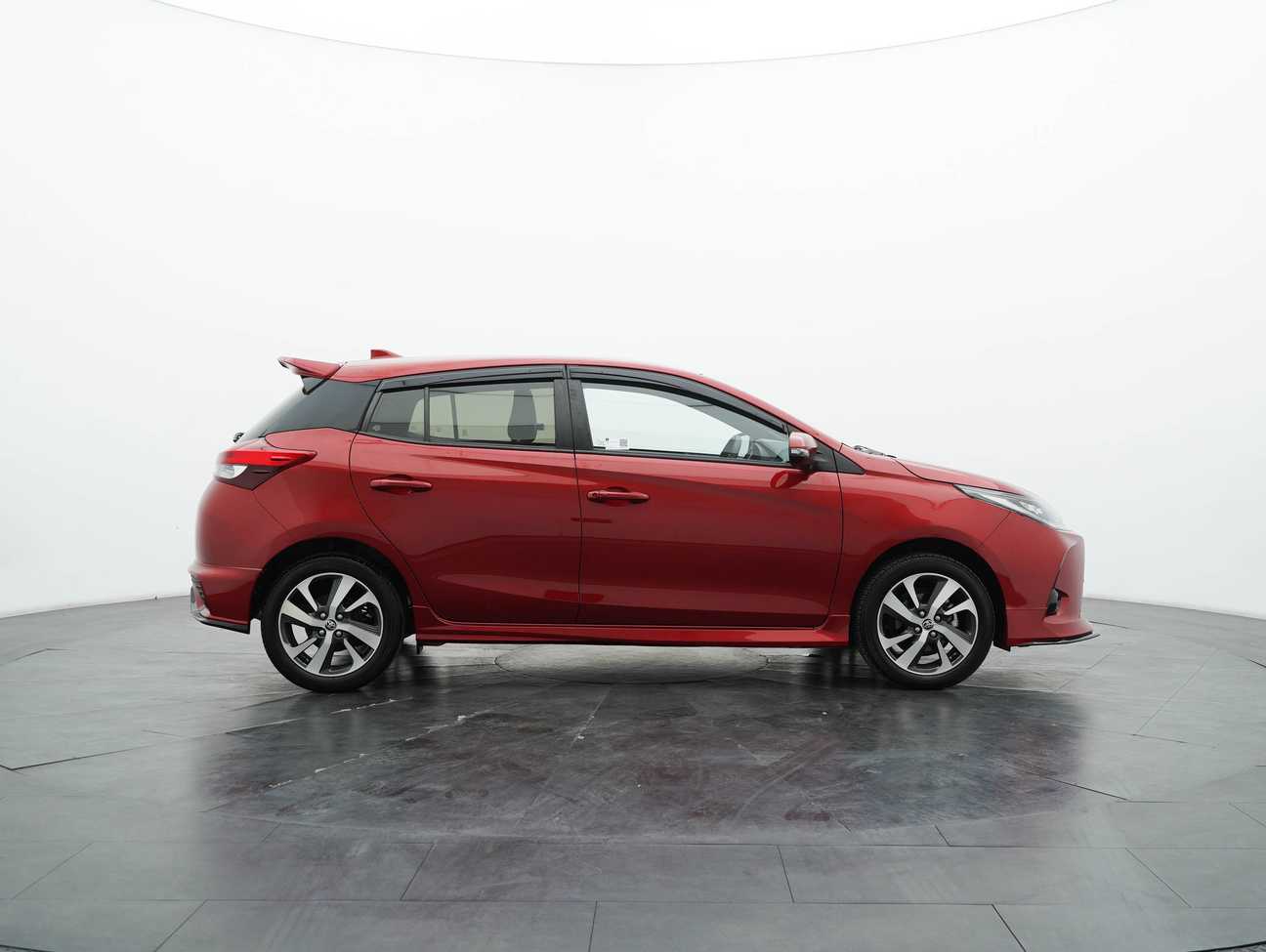 used 2021 Toyota Yaris E 1.5