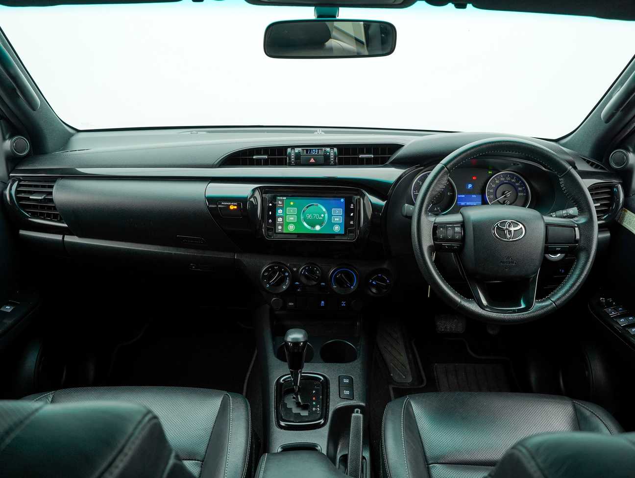 terpakai 2020 Toyota Hilux L-Edition Dual Cab 2.4