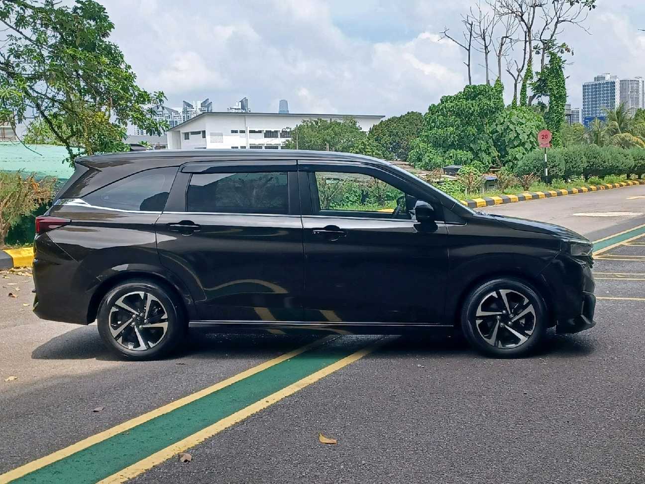 used 2022 Perodua Alza AV 1.5