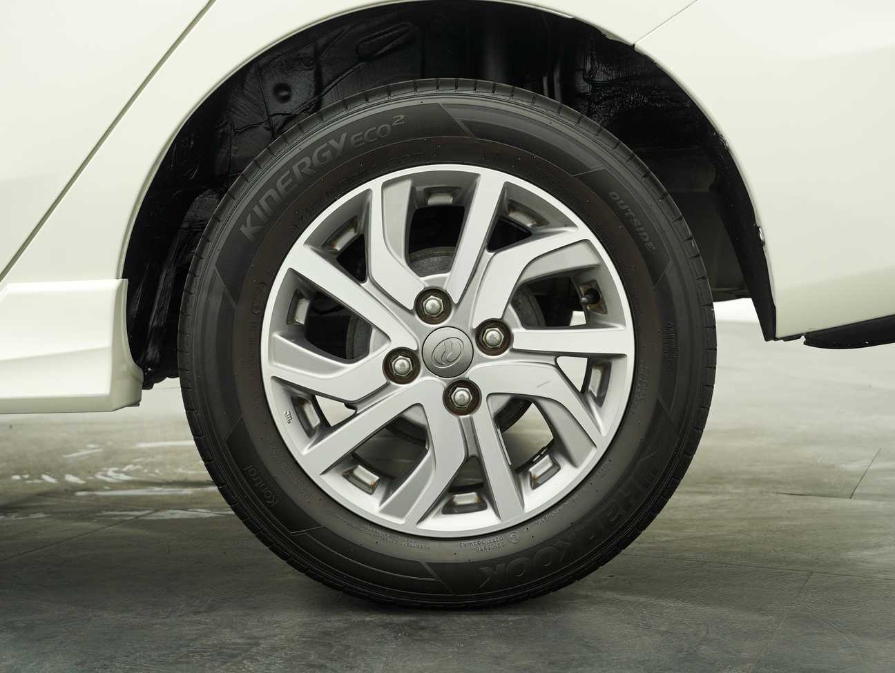 used 2019 Perodua Bezza Advance 1.3