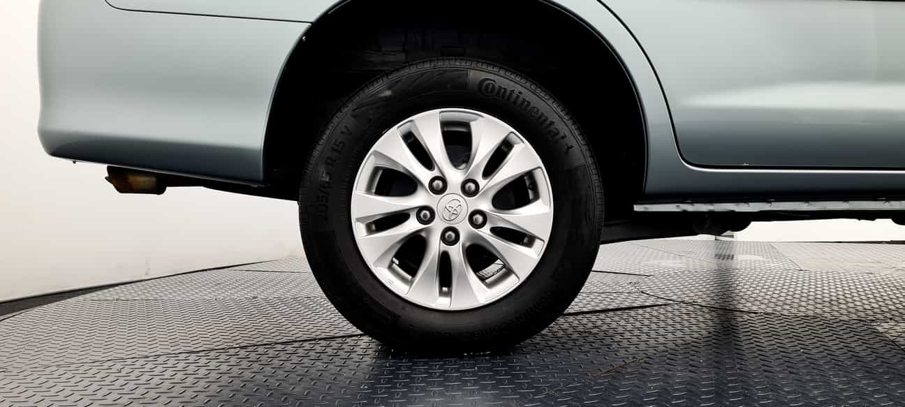 used 2014 Toyota INNOVA G 2.0