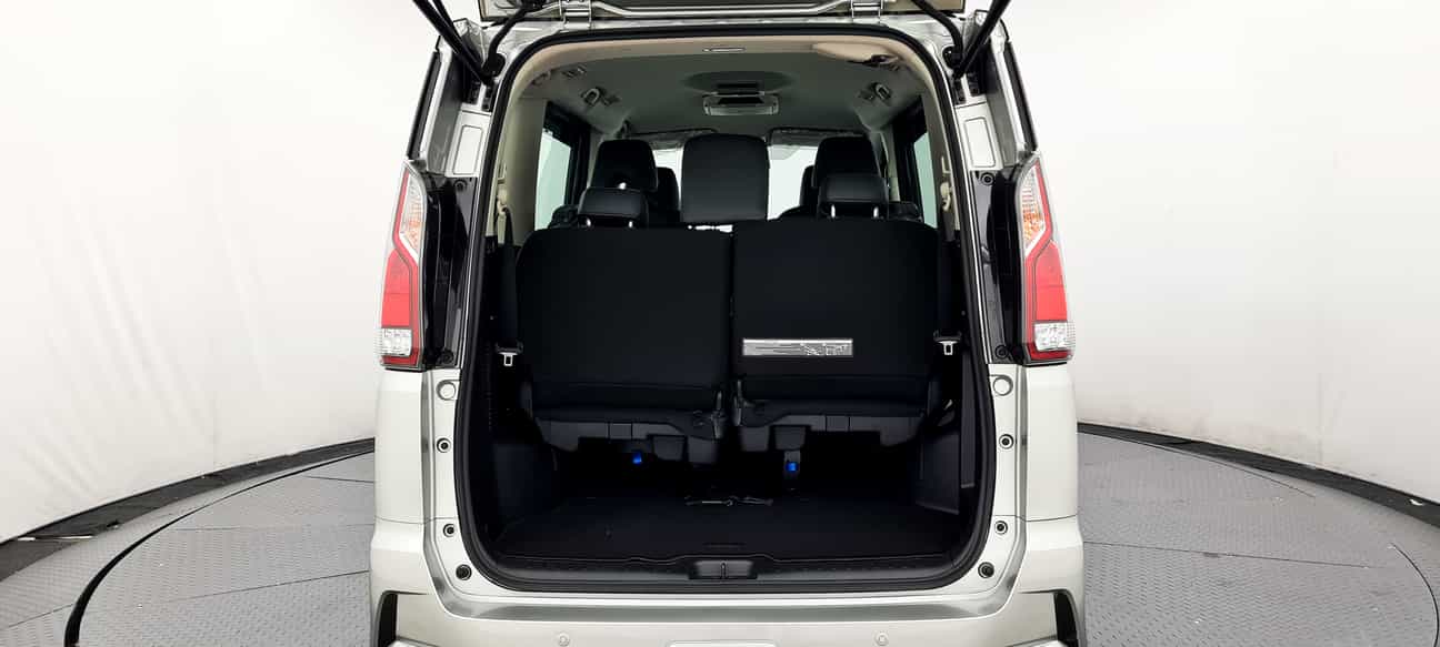 used 2021 Nissan SERENA S-HYBRID HIGH-WAY STAR (CKD) 2.0