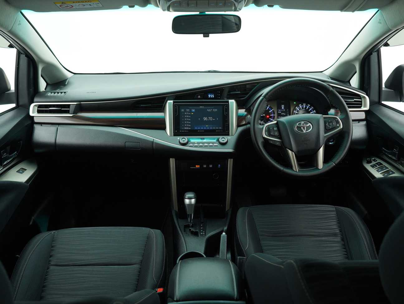 used 2018 Toyota Innova G 2.0