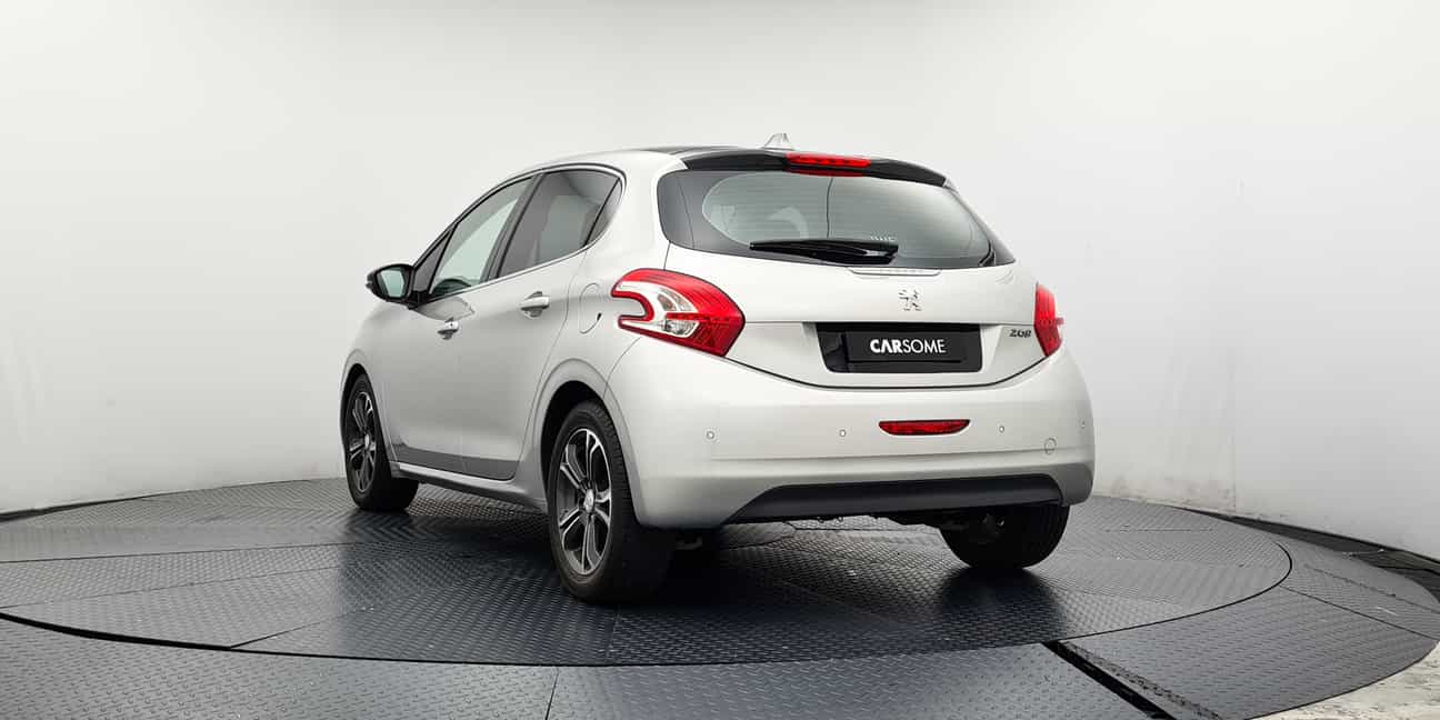 terpakai 2016 Peugeot 208 5-DOOR 1.6