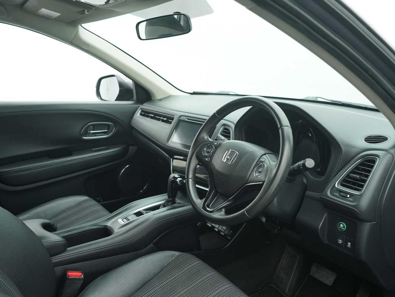 used 2015 Honda HR-V V 1.8