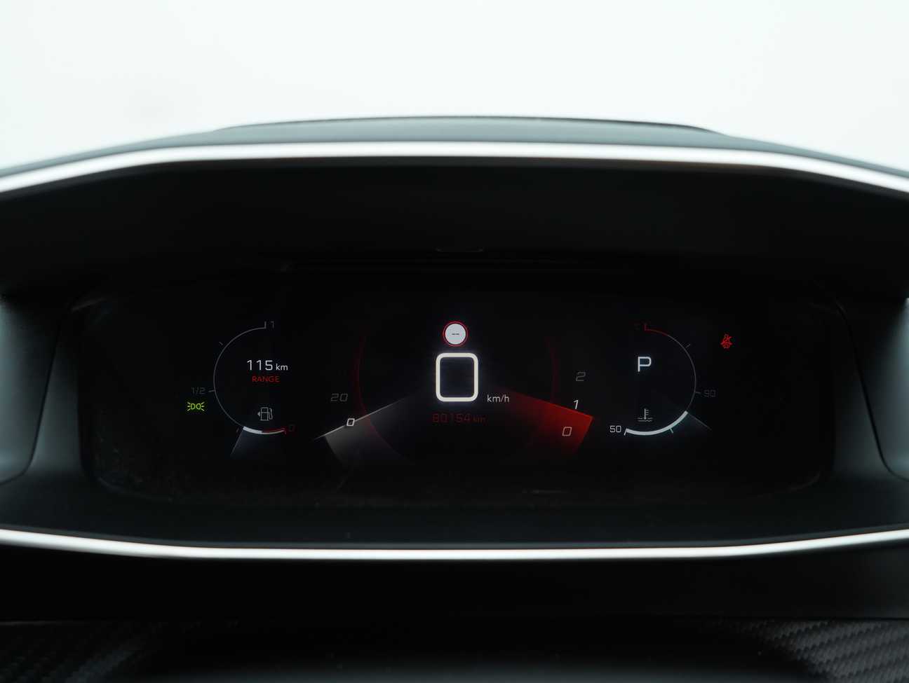 used 2022 Peugeot 2008 Allure 1.2