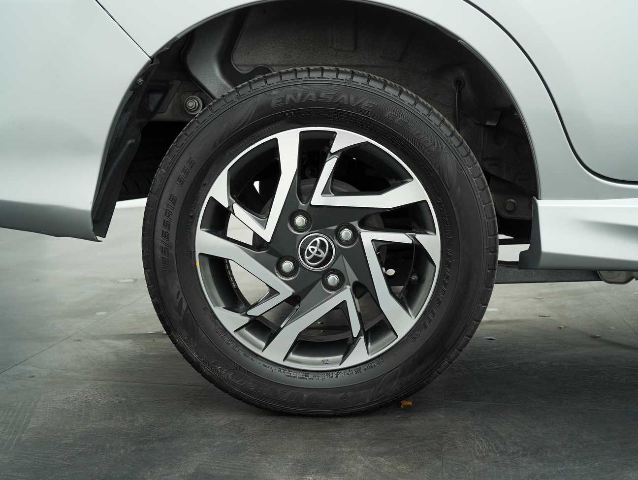 terpakai 2019 Toyota Avanza S 1.5