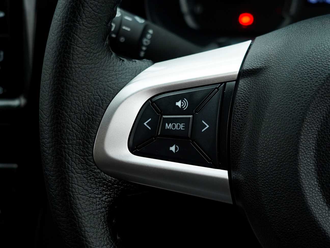terpakai 2019 Perodua Aruz AV 1.5