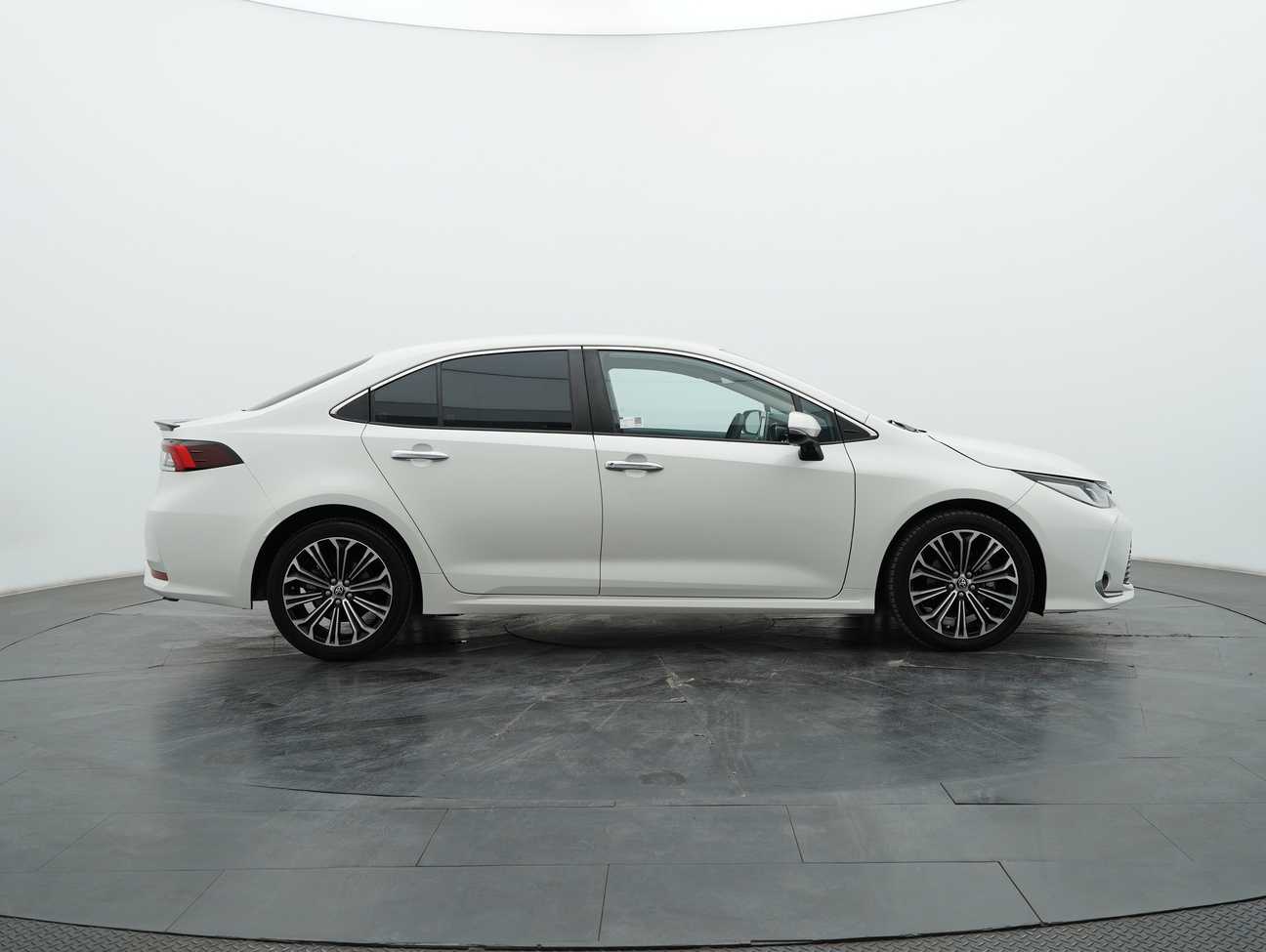 used 2019 Toyota Corolla Altis G 1.8