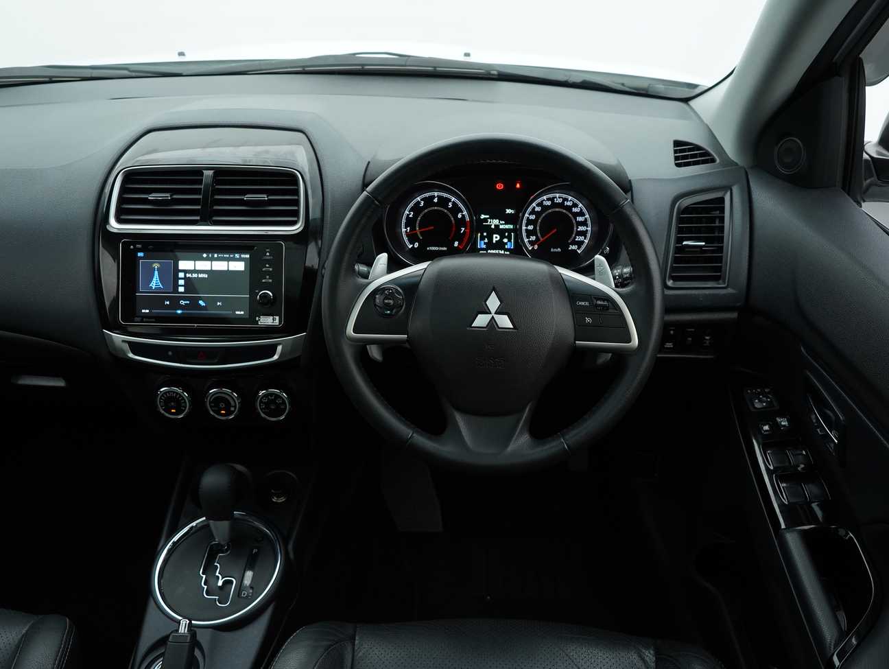 used 2017 Mitsubishi ASX  2.0