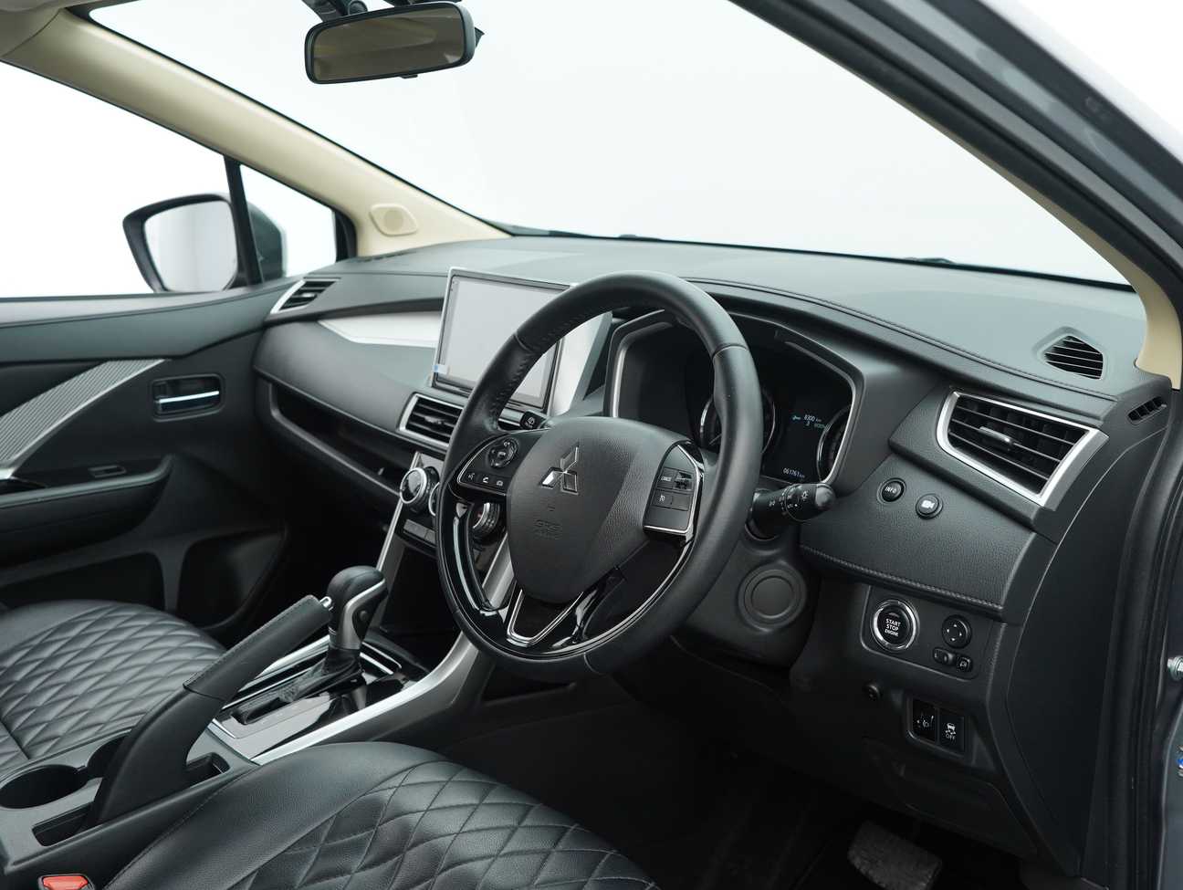 terpakai 2021 Mitsubishi Xpander  1.5
