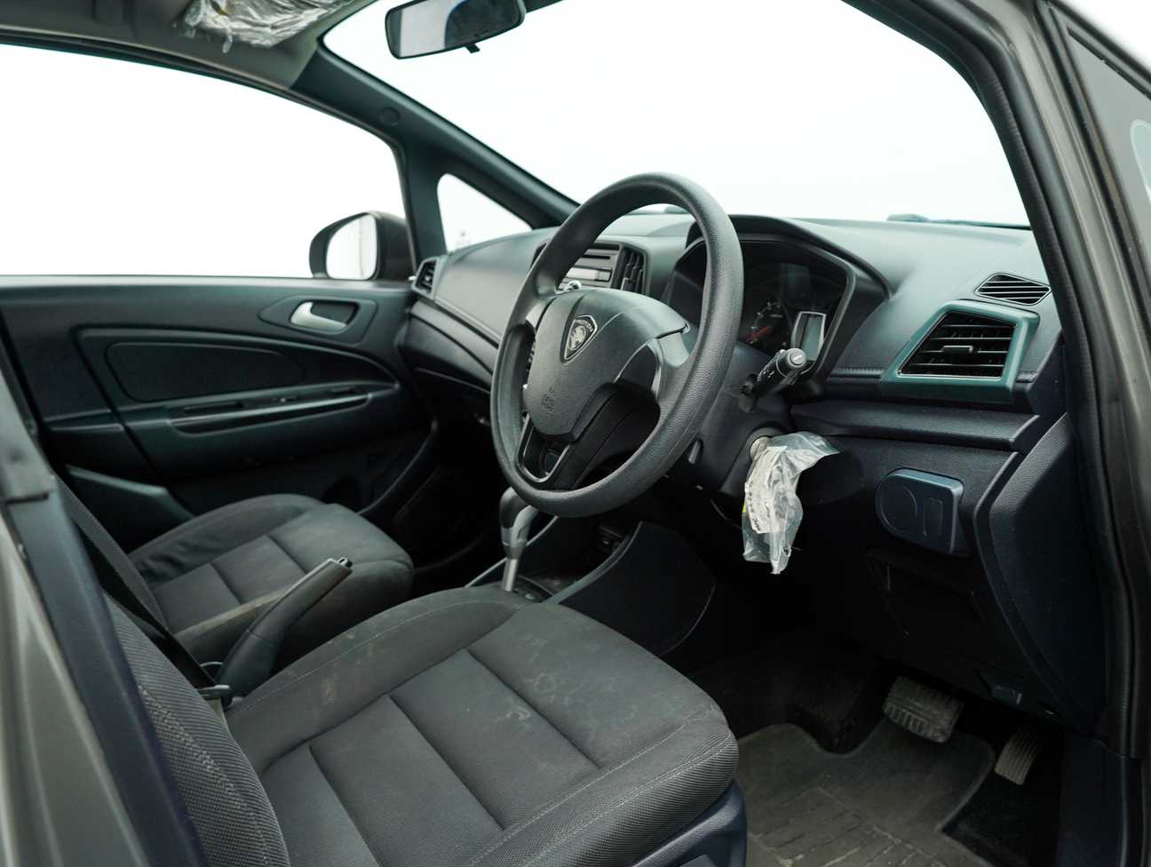 used 2015 Proton Iriz Standard 1.3