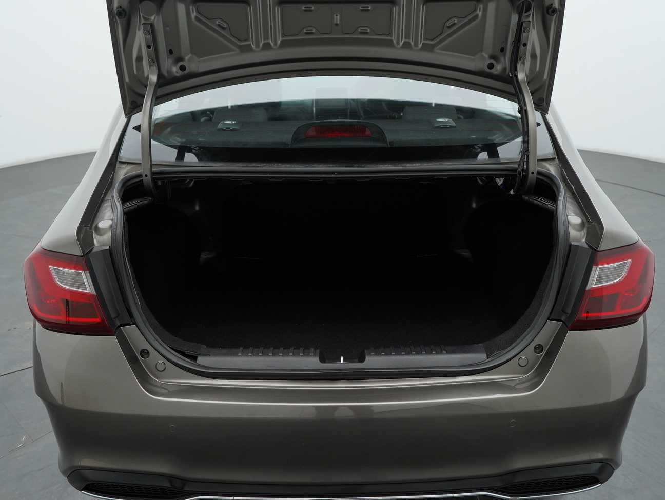 used 2020 Proton Saga Premium 1.3